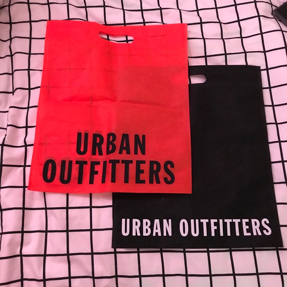 [FREE|⭐️] “b&o” urban totes ♡ os